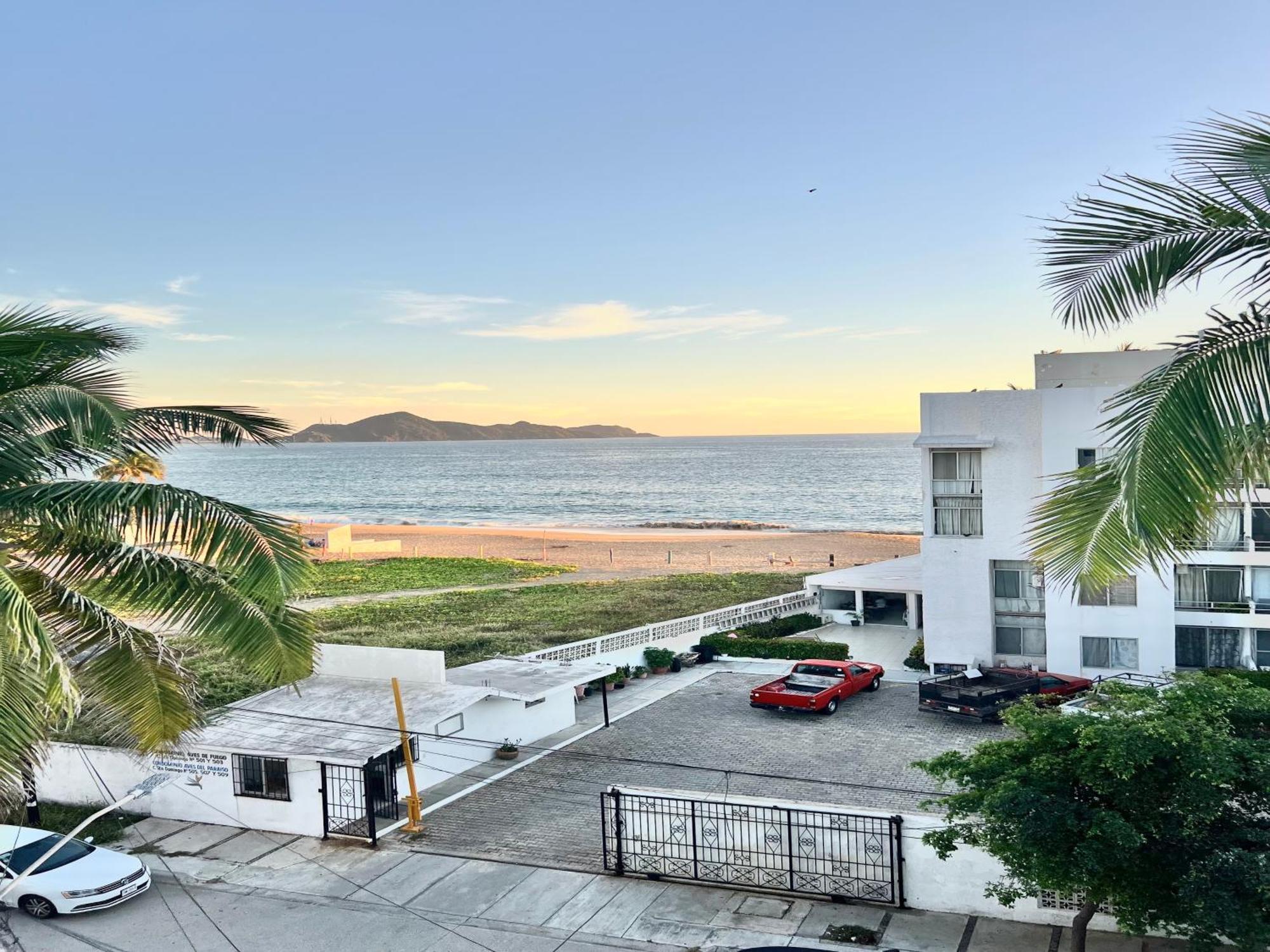 曼萨尼约Departamento Todo Cerca Playa Azul公寓 外观 照片